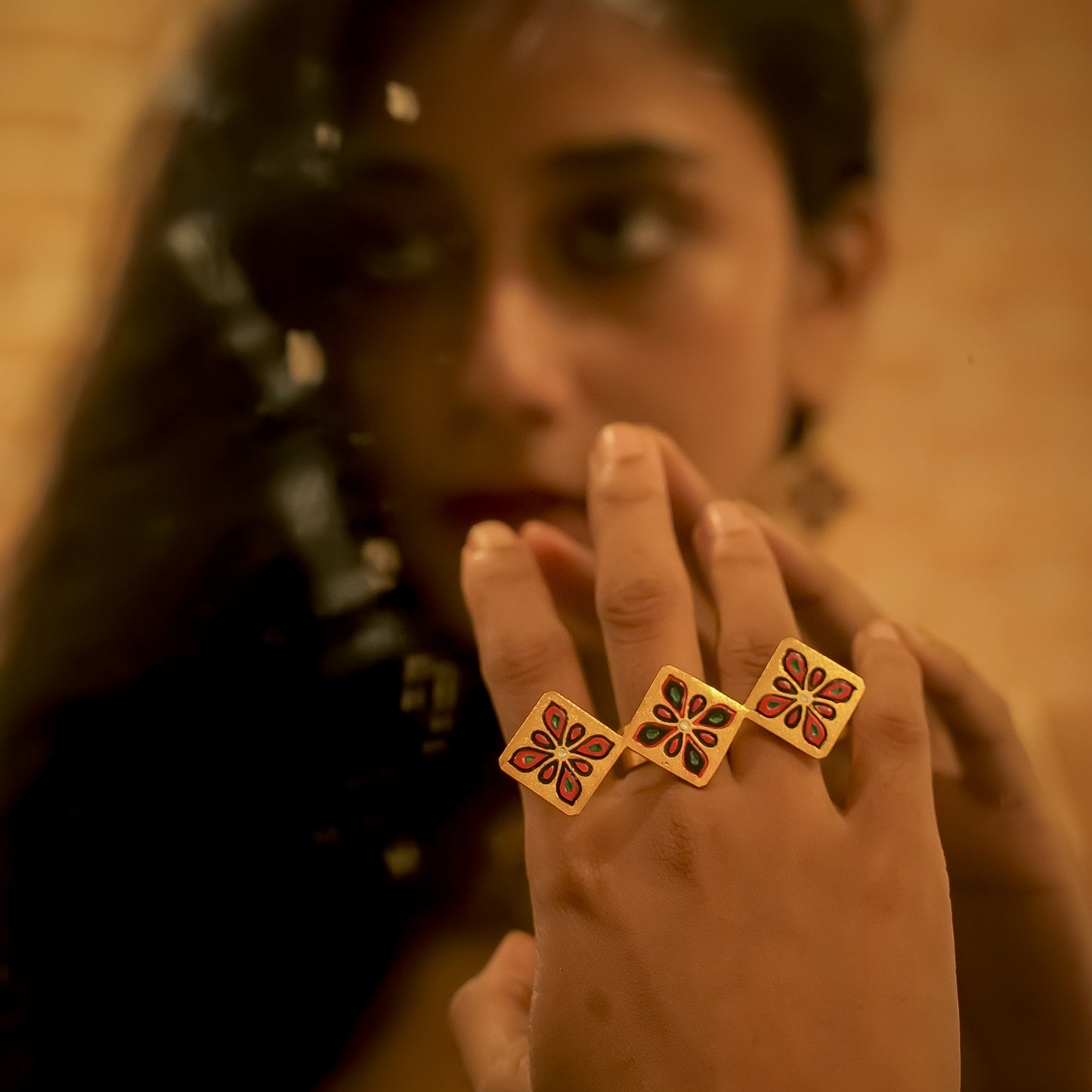 "Melissa" Hand-painted Finger Ring