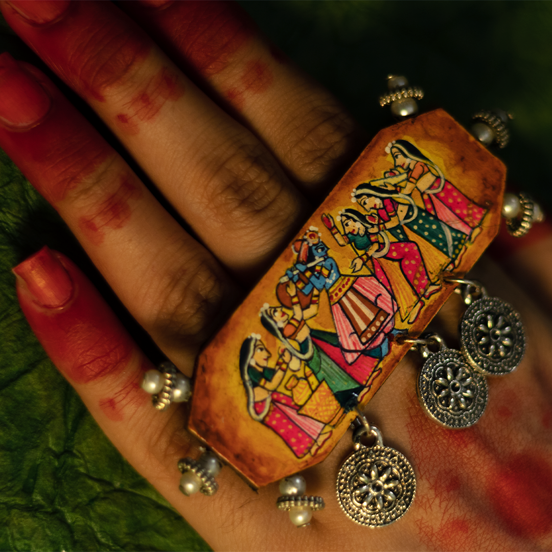 "Raas" Hand-painted Finger Ring
