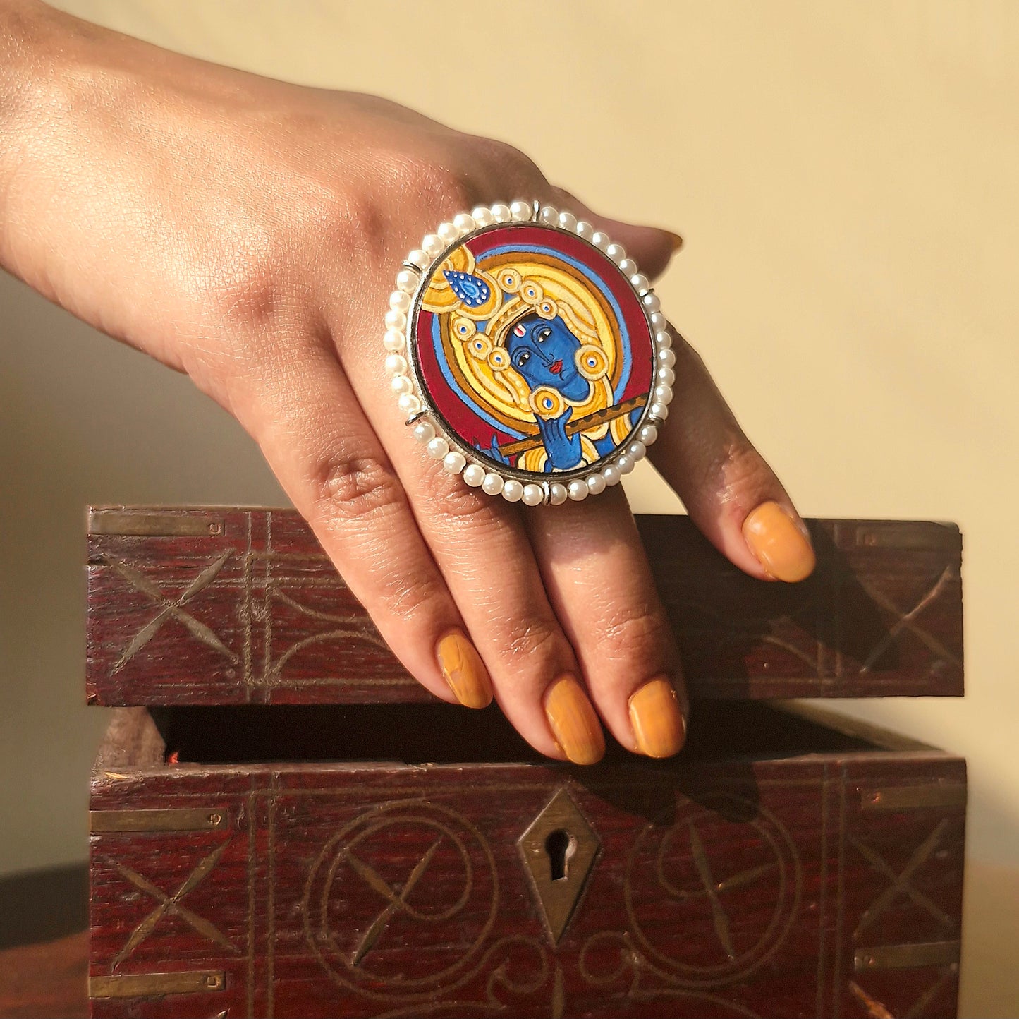 "Murari" Hand-painted Finger Ring