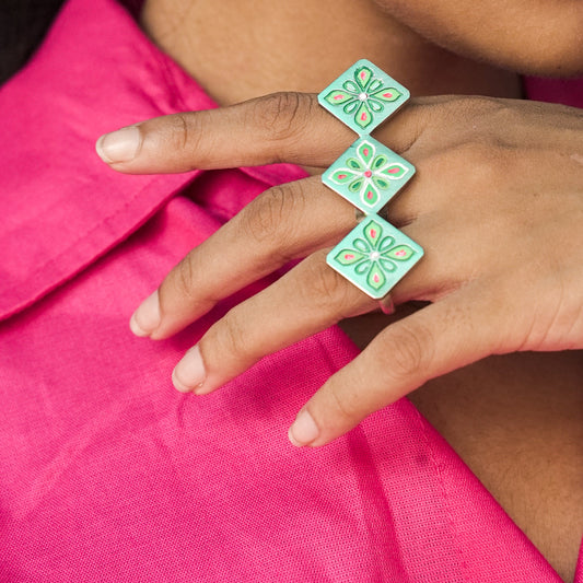 Melissa Finger Ring