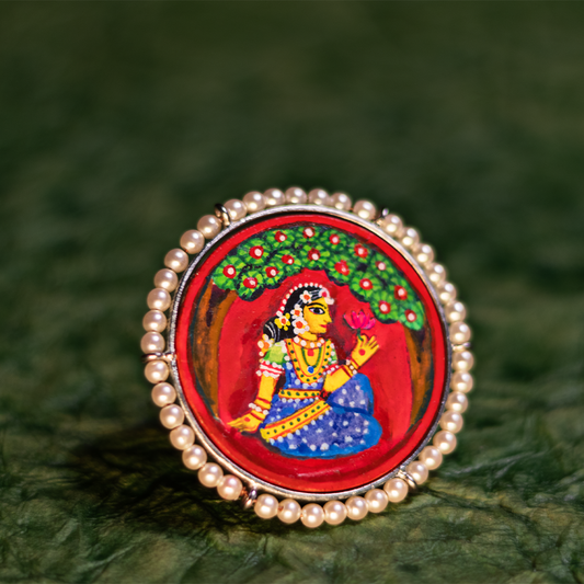 "Naari" Hand-painted ring