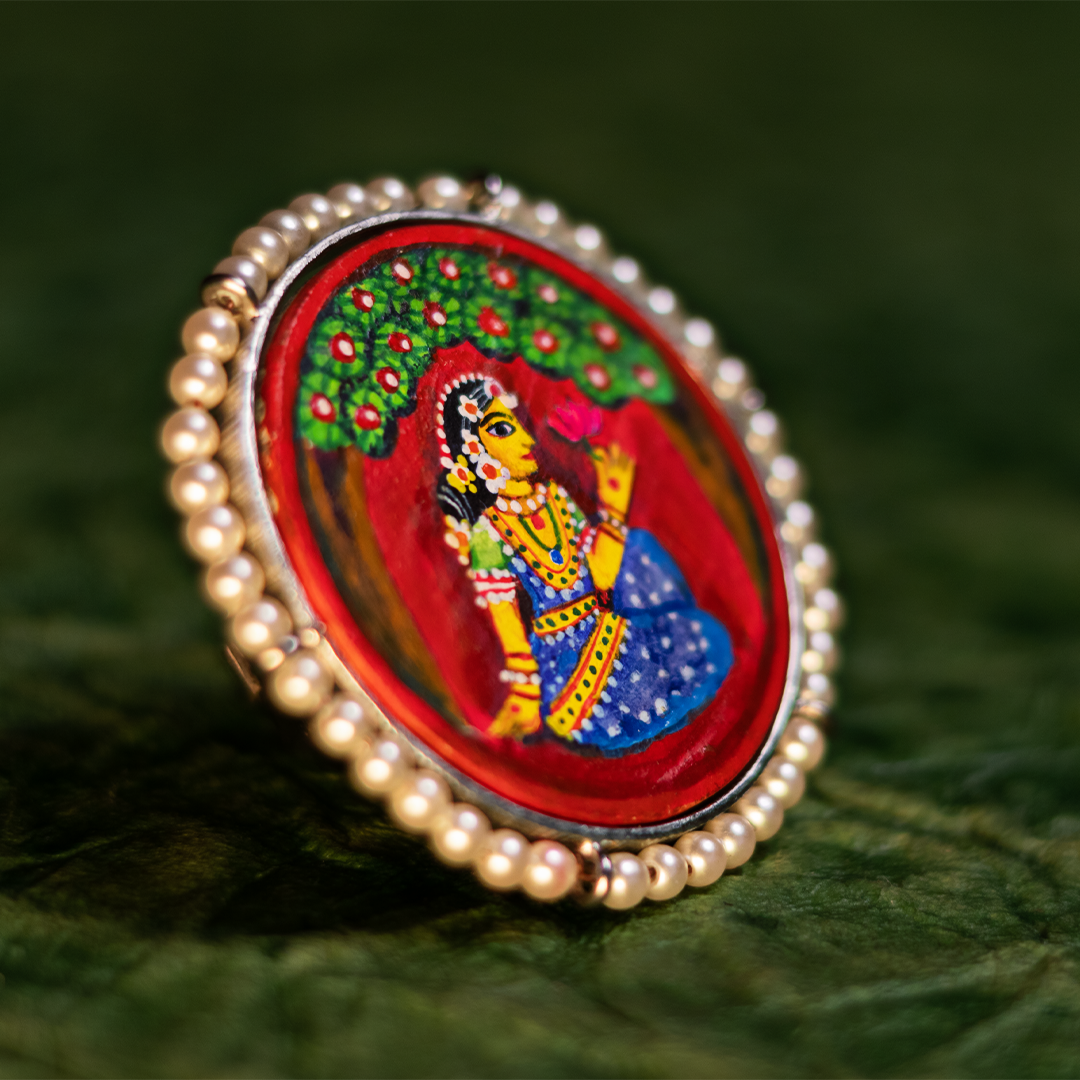 "Naari" Hand-painted ring